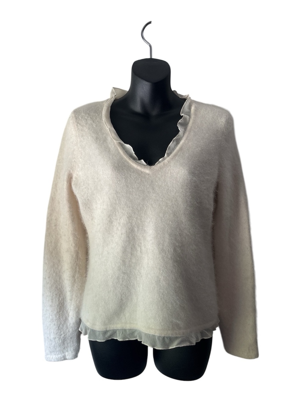 The Limited Vintage Cream V-Neck Ruffle Trim Women's Rabbit Blend Sweater Size L